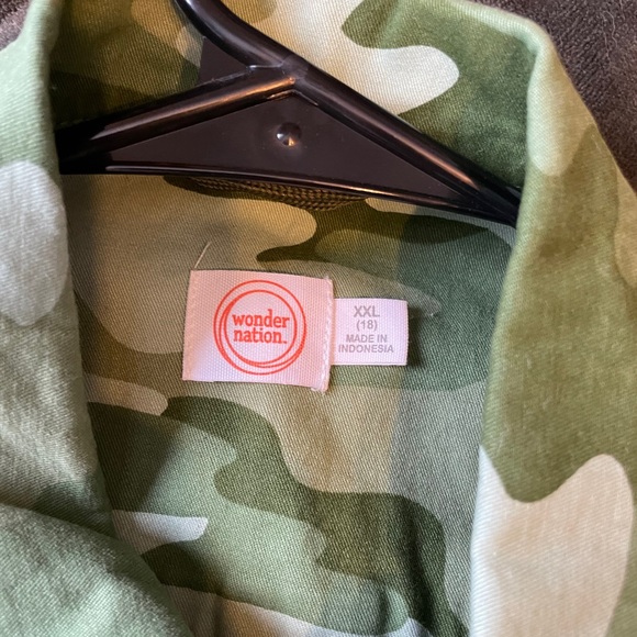 Camo lightweight jacket - Picture 2 of 3